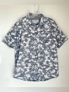 Private Member Skull Detail Hawaiian Shirt Gray White Tropical Button Up